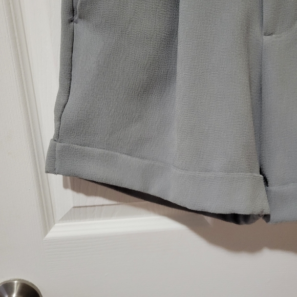 Grey high waisted shorts Philosophy 4 - Picture 8 of 10